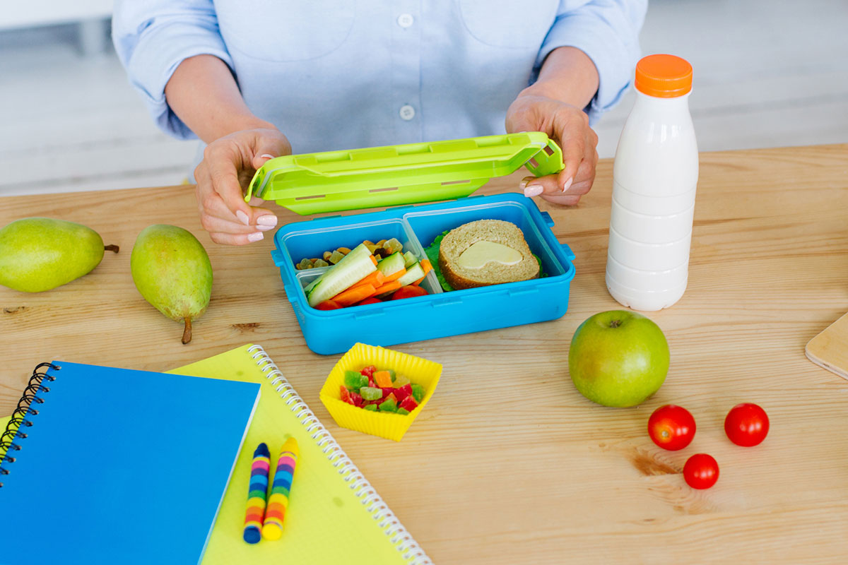 How to Pack Quick, Healthy Lunches for Your Kids Every Day #easylunchboxes  - Akron Ohio Moms