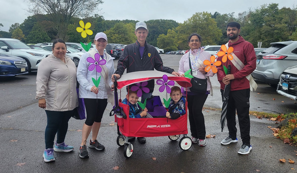 NEMG Walk to End Alzheimer’s participants